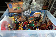 LOTTO 5 kg di giocattoli voltron cd d'avena  robot Transformers figurine m