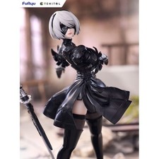 Statuetta ver a nier - 2b,