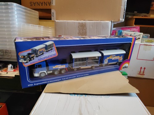 Camion modello siku 3722 - modello,