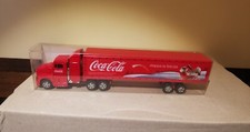 Coca Cola Christmas Truck con illuminazione. NUOVO Lunghezza 18 cm , h 4 cm
