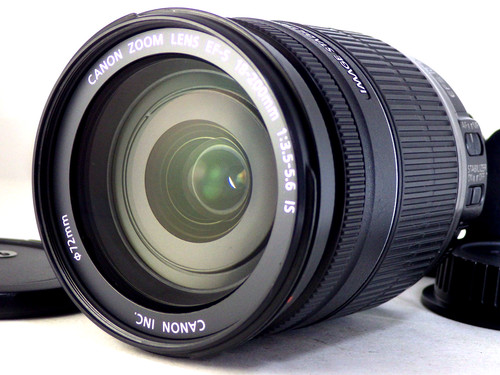 Canon 200 3 - ef-s, 18-200