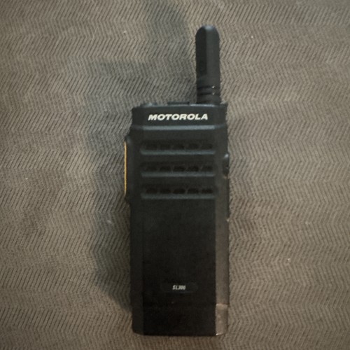 Motorola sl300 uhf - motorola, 403-470