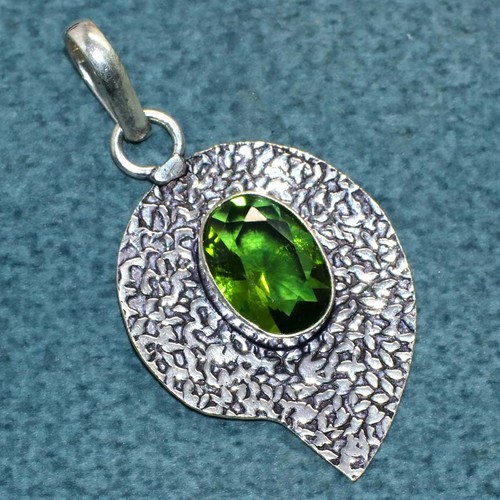 Ciondolo peridoto placcato