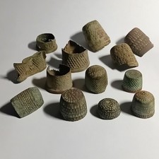 lotto 13 ditali in bronzo