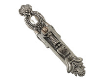 MANIGLIA CON CIONDOLO PENDENTE