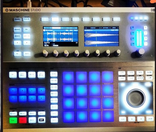 Controlador midi maschine - controlador,
