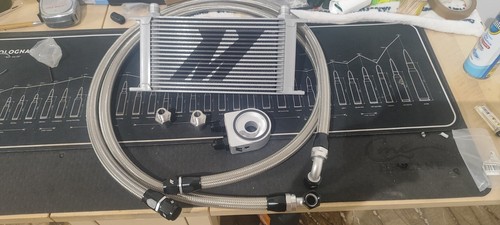 Mishimoto radiatore olio - radiatore,