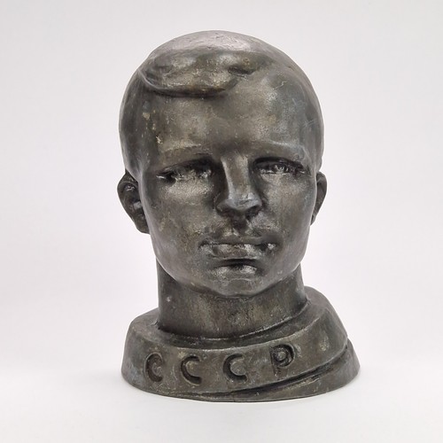 Busto sovietico vintage
