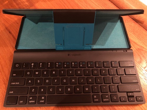 Logitech 820 005094 - logitech, tablet