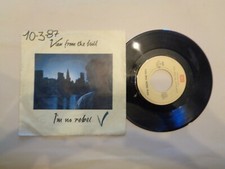 VIEW FROM THE HILL I'M NO REBEL / STAY AND LET ME LOVE YOU EMI 06 2015417