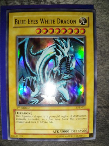 Drago bianco occhi - yu-gi-oh!,