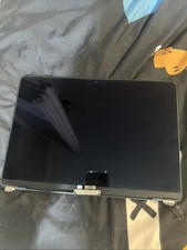 Apple Macbook Air 13” A2681