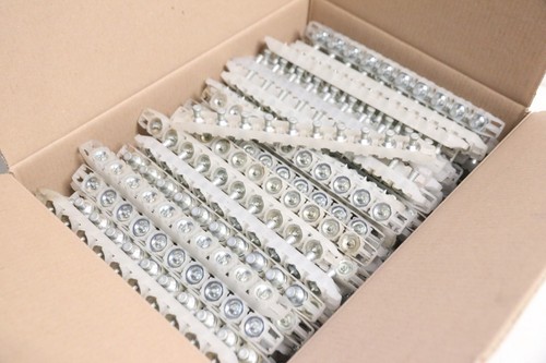 Lot 1000 clous pour tablier - 1000,