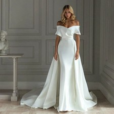 Abito da sposa con treno