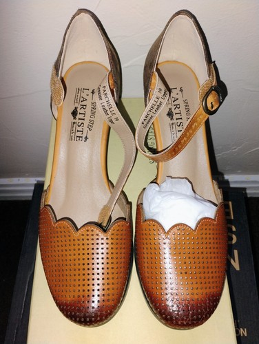 Artiste spring step mary - by,