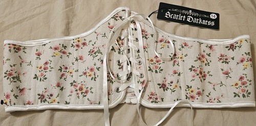 Cintura corsetto stringata