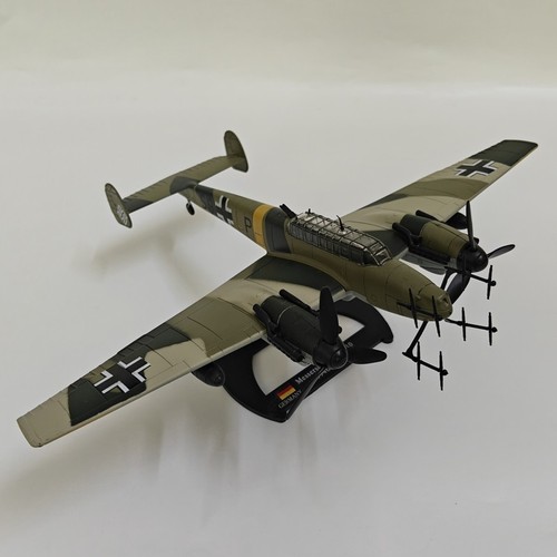 Modellino caccia seconda - 1:72,
