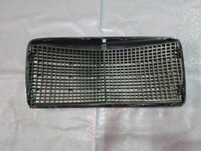 Mercedes  w   123 Griglia  anteriore  nuova  Ma Ottima   cromatura