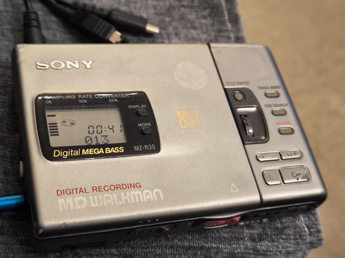 Sony walkman r30 - md,