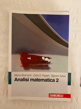 libro universitario, Analisi