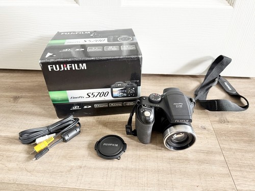 Fujifilm finepix s5700 - s5700, 7,1