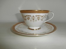 VINTAGE ROYAL DOULTON