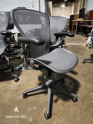 Herman miller aeron remastered - miller,