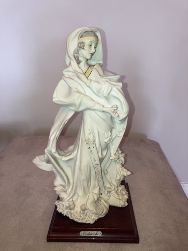 Capodimonte cedraschi woman - cedraschi, in