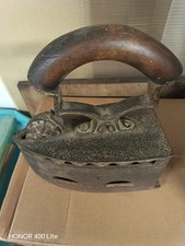 Ferro da stiro a carbone