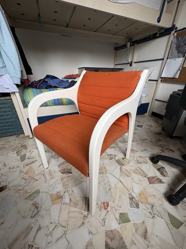 Sedia poltroncina vintage - /,