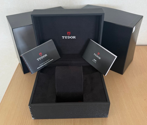 Tudor heritage black bay - heritage,