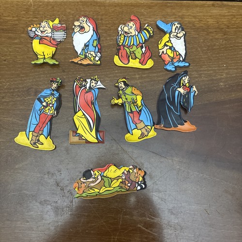 Lotto figurine formaggino - 9,