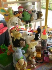 LOTTO 30 PELUCHE GIOCATTOLO misti A SORPRESA (PER RINNOVO BANCARELLA)