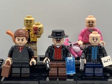 Set 5 minifigure