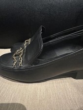 Mocassini Chanel catena oro