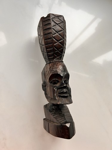Scultura tobacciana uomo - tobacciana,