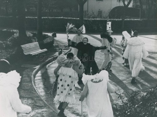 Per antiche scale - le, 1975