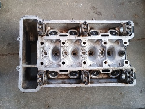 Testa alfa romeo alfetta - testa,