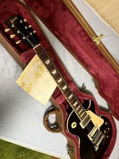 Chitarra elettrica Gibson anni 60 Les Paul Standard nera con custodia rigida ...