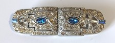 Spilla vintage CORO DUETTE clip pelliccia tono argento con strass blu e bianchi