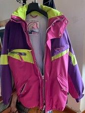 Molto caldo per la montagna e non soloGiubbotto Molto caldo per la montagna e no