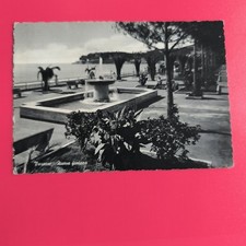 RIVIERA DEI FIORI VARAZZE NUOVA FONTANA VECCHIA CARTOLINA BIANCO E NERO