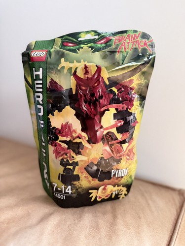 Lego 44001 hero - hero, pyrox