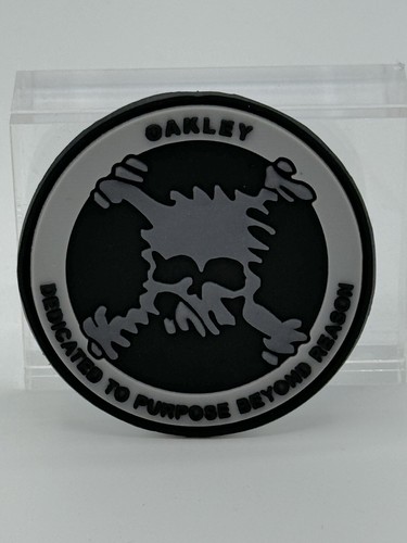 Oakley skatter teschio croce - skatter,