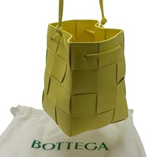 Borsa a mano da donna Bottega Veneta Crossbody Boucket in pelle