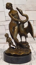 Statua statuina scultura in