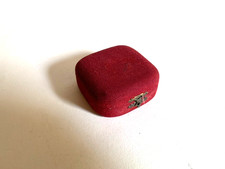 Antica scatola per gioiello in