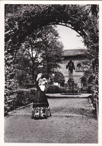 Grazzano visconti i - visconti, costumi