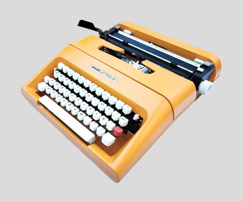 Macchina scrivere olivetti - da,