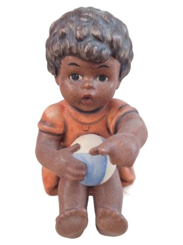 Goebel junge mit ball - goebel,